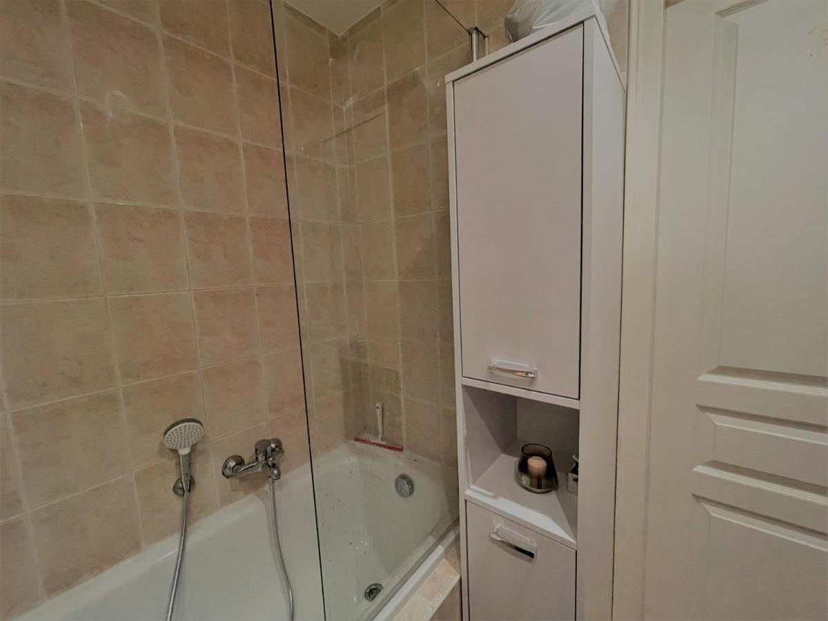 Feels Like Home Juan Flore - Air-Conditioned Furnished Apartment With Terrace & Parking Antibes Eksteriør billede